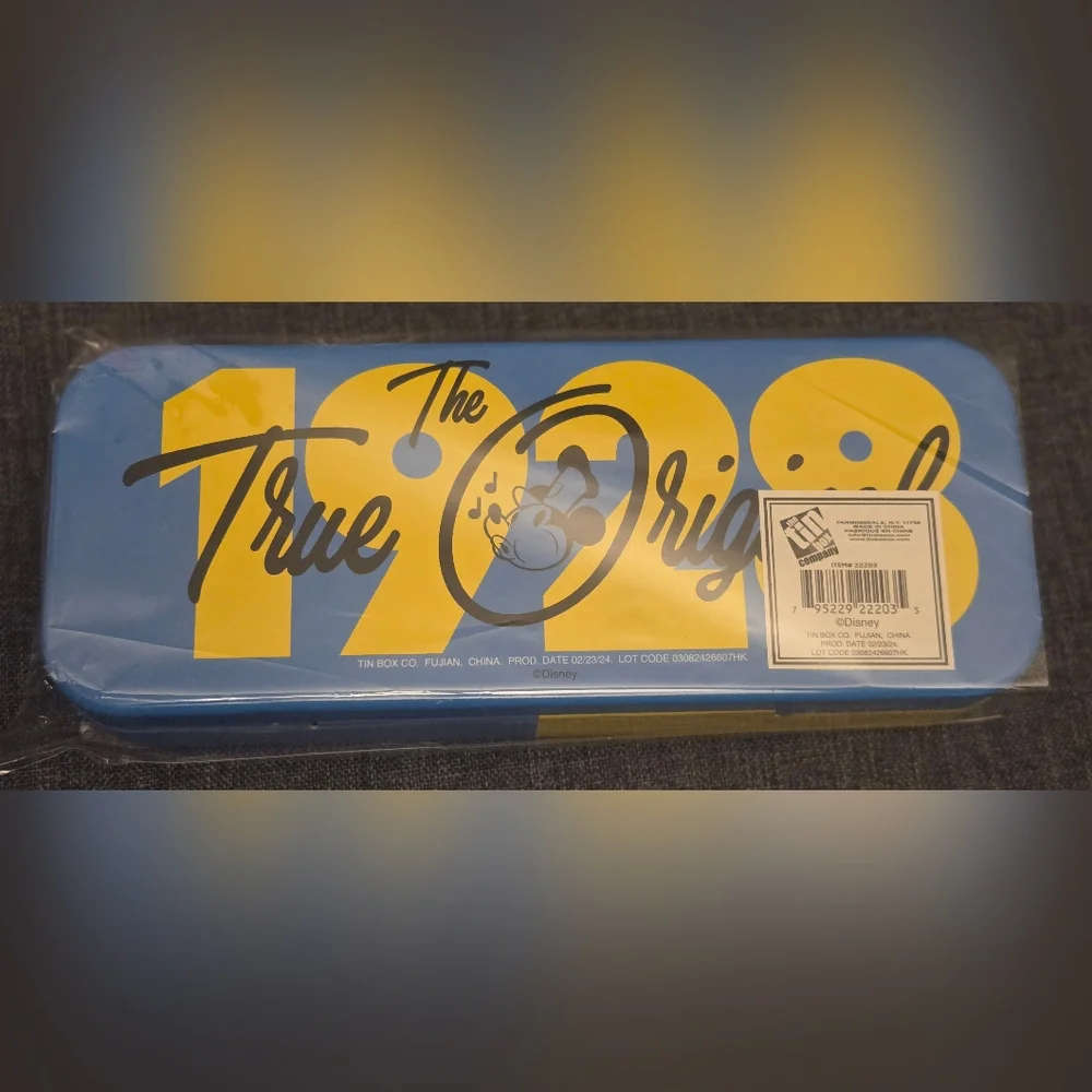 Disney Mickey Mouse Metal Tin Box-Pencil Box - Retro Design-Collectible